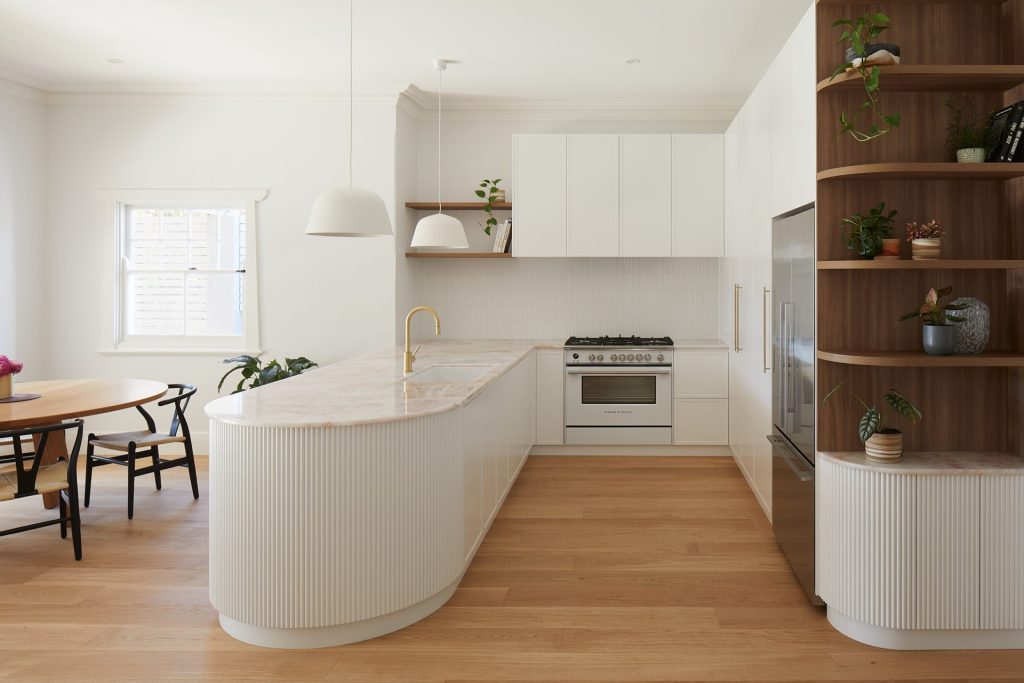 Dumaresq Residence Cristallo Rosa Quartzite Kitchen Island