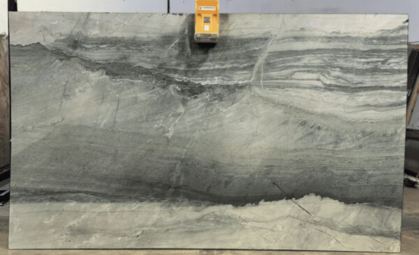 Verde Dune Quartzite Slab