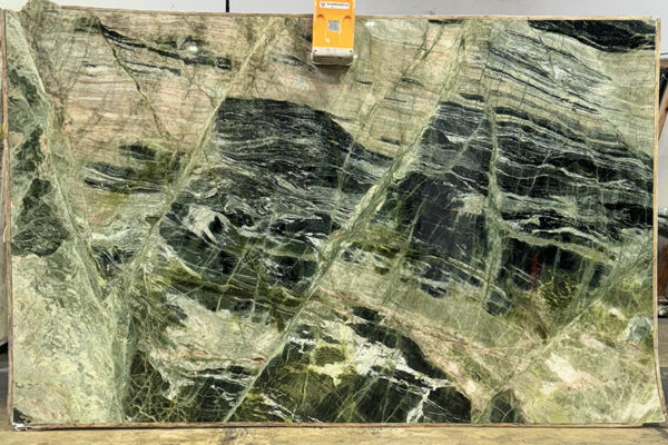 DOMINIC GREEN quartzite